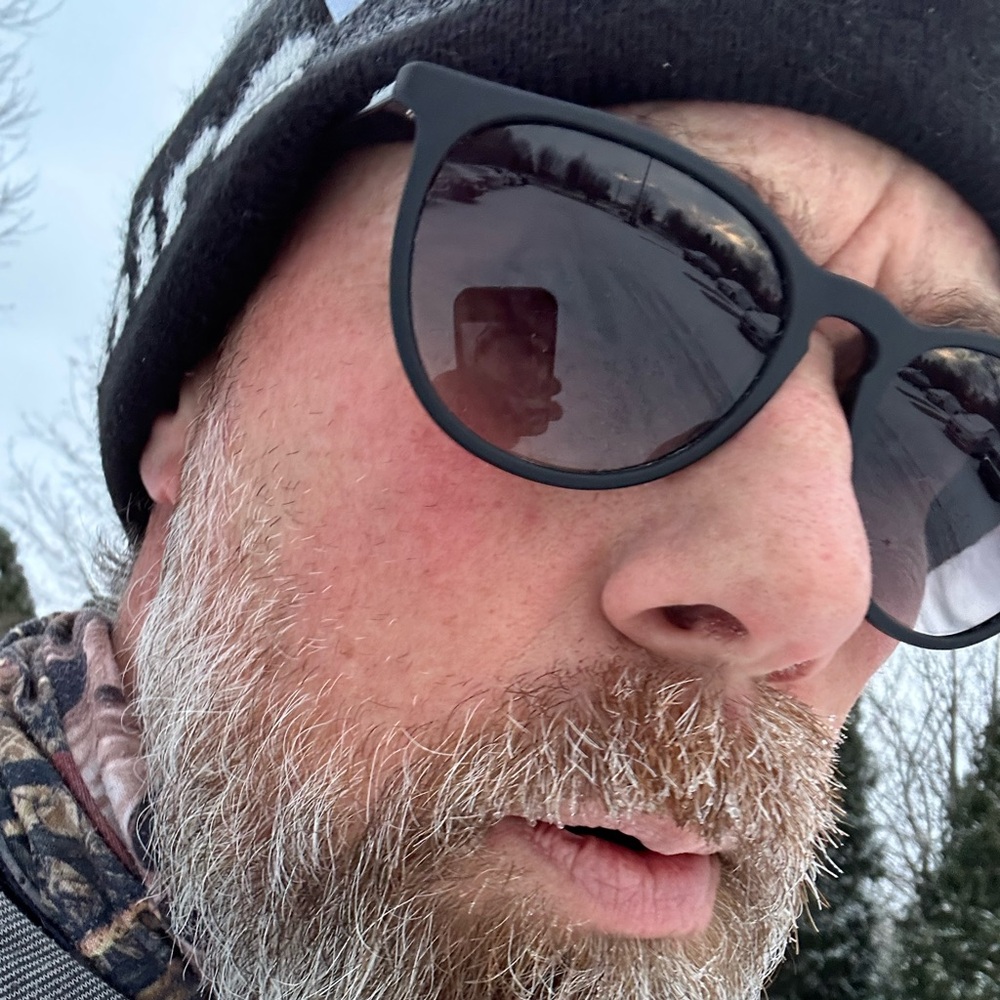 Meet your Posher, Daniel